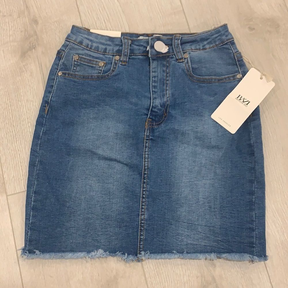 NWT American Bazi Denim Mini Skirt Size Small